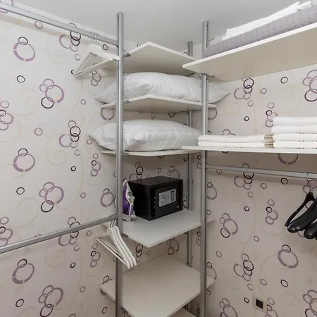 Splitstay - Spacious & Peaceful, 15 Min Walk To Old Town Split