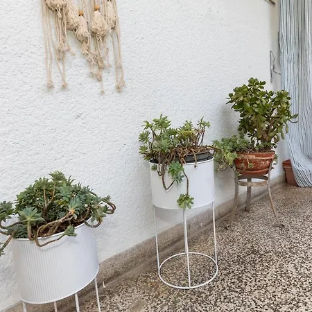 Spacious - Balcony & Near Old Town *